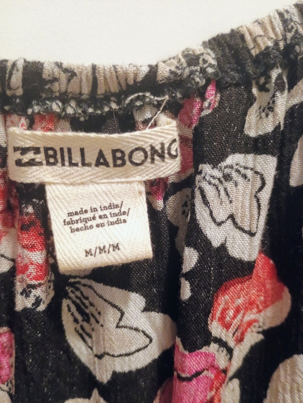 Billabong Black Dress with Pink and Red Floral Print - Spring Warrior - Picture 5 of 7